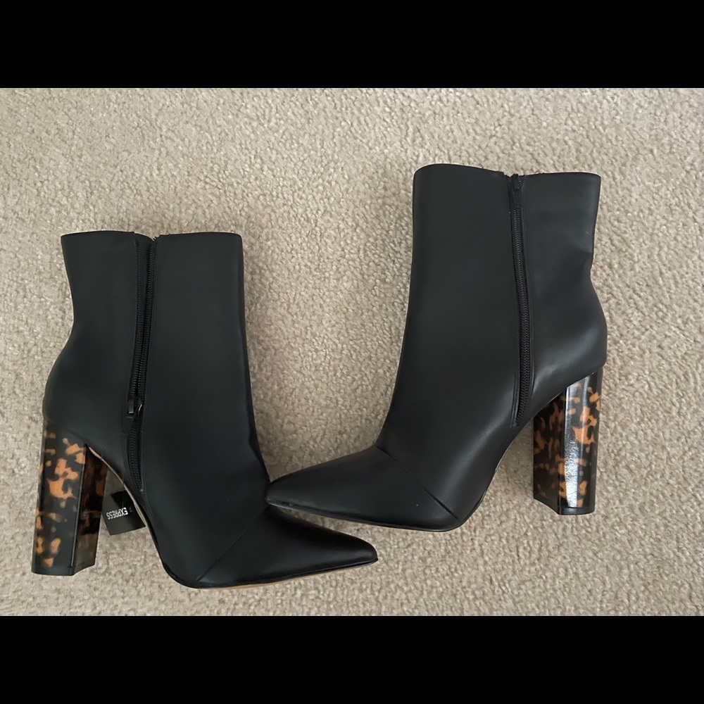 Brand New Express Black Boots Size 9 NWT